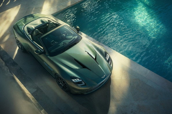 Aston Martin Volante 1