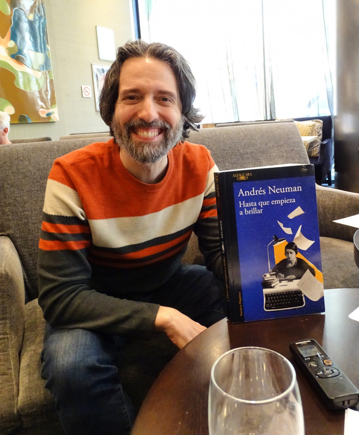 NEUMAN SIGLO XXI PHOTO