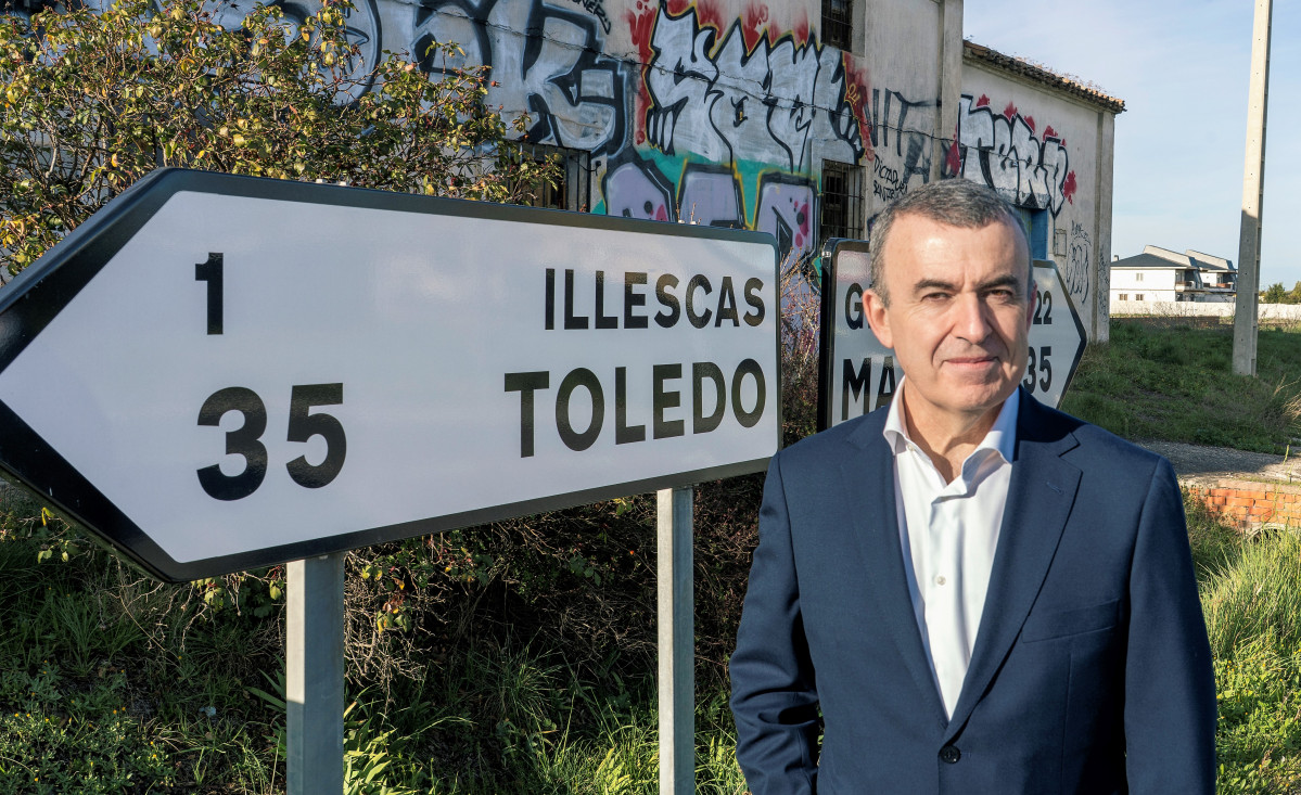 Lorenzo Silva LasFuerzasContrarias © Carlos Ruiz B.k. 12