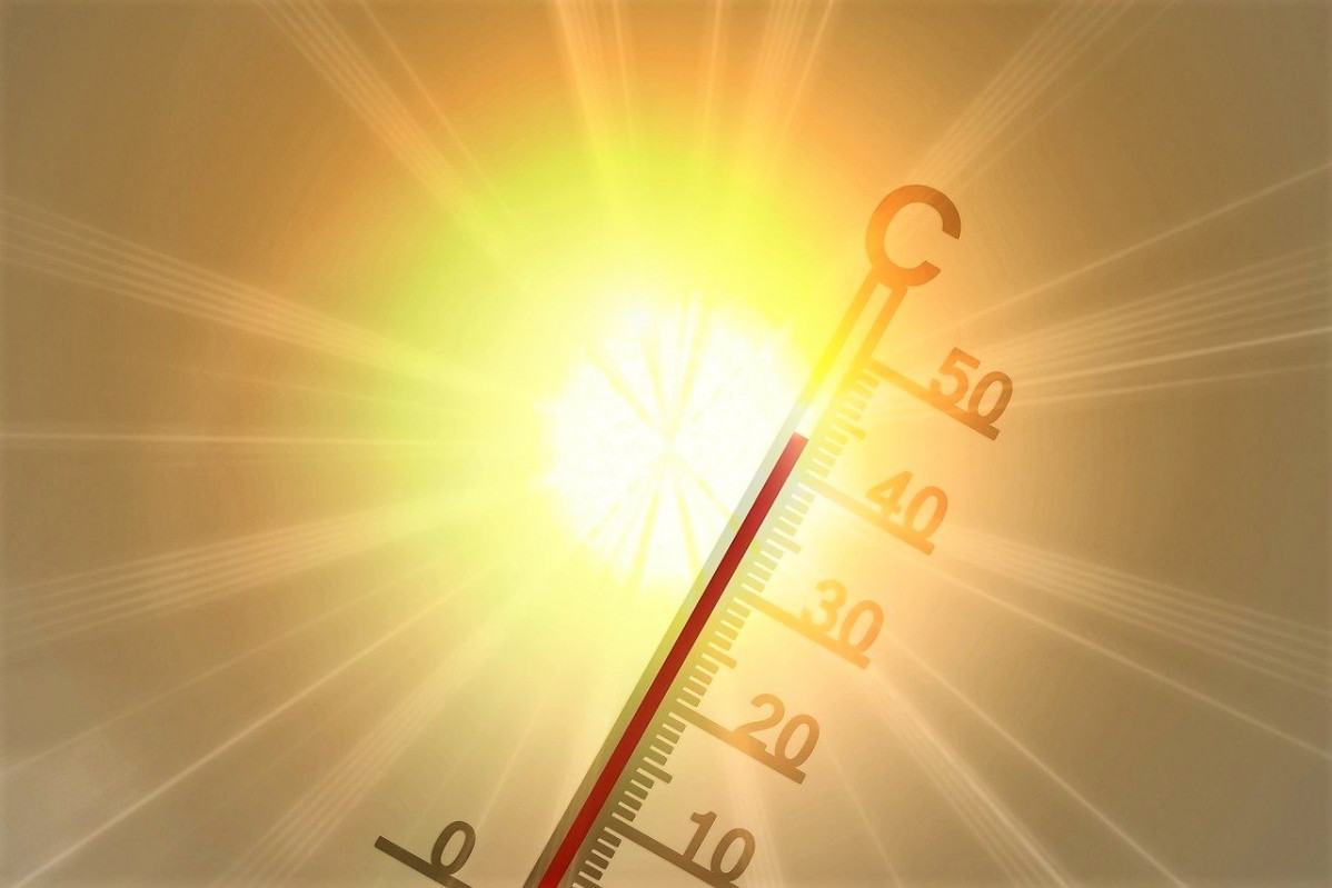 Global warming 9626655 1280
