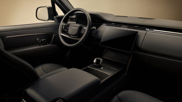 Range Rover SV 3