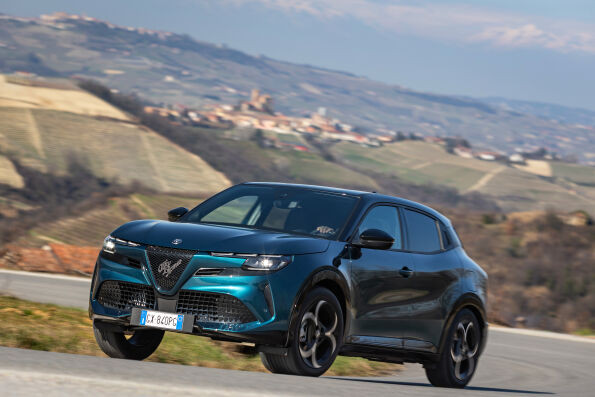 Alfa Romeo Junior 1