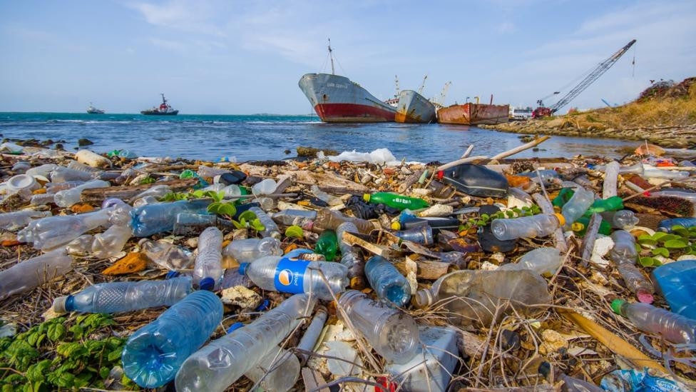 Comercio clave en lucha contra contaminacion por plasticos