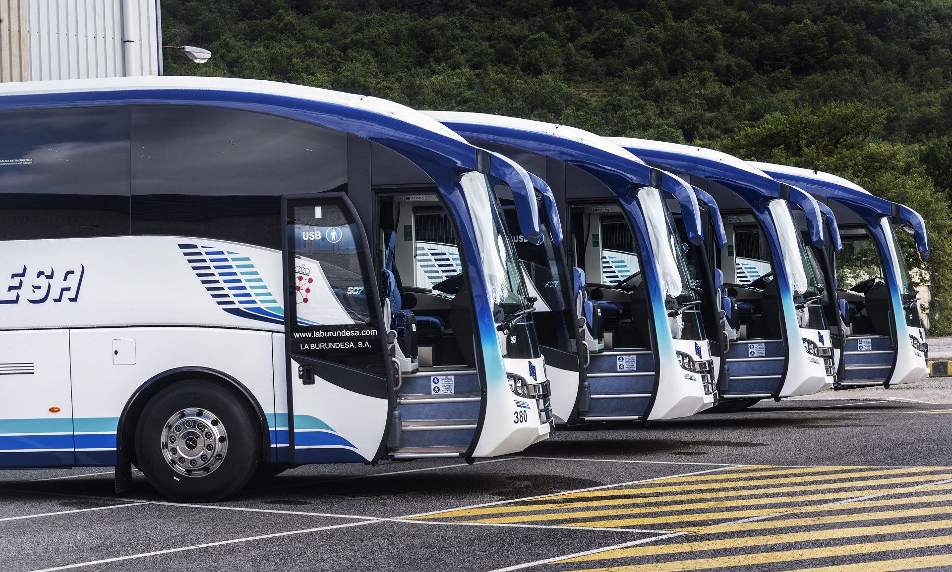 La Burundesa adquiere cuatro nuevos autocares a Sunsundegui