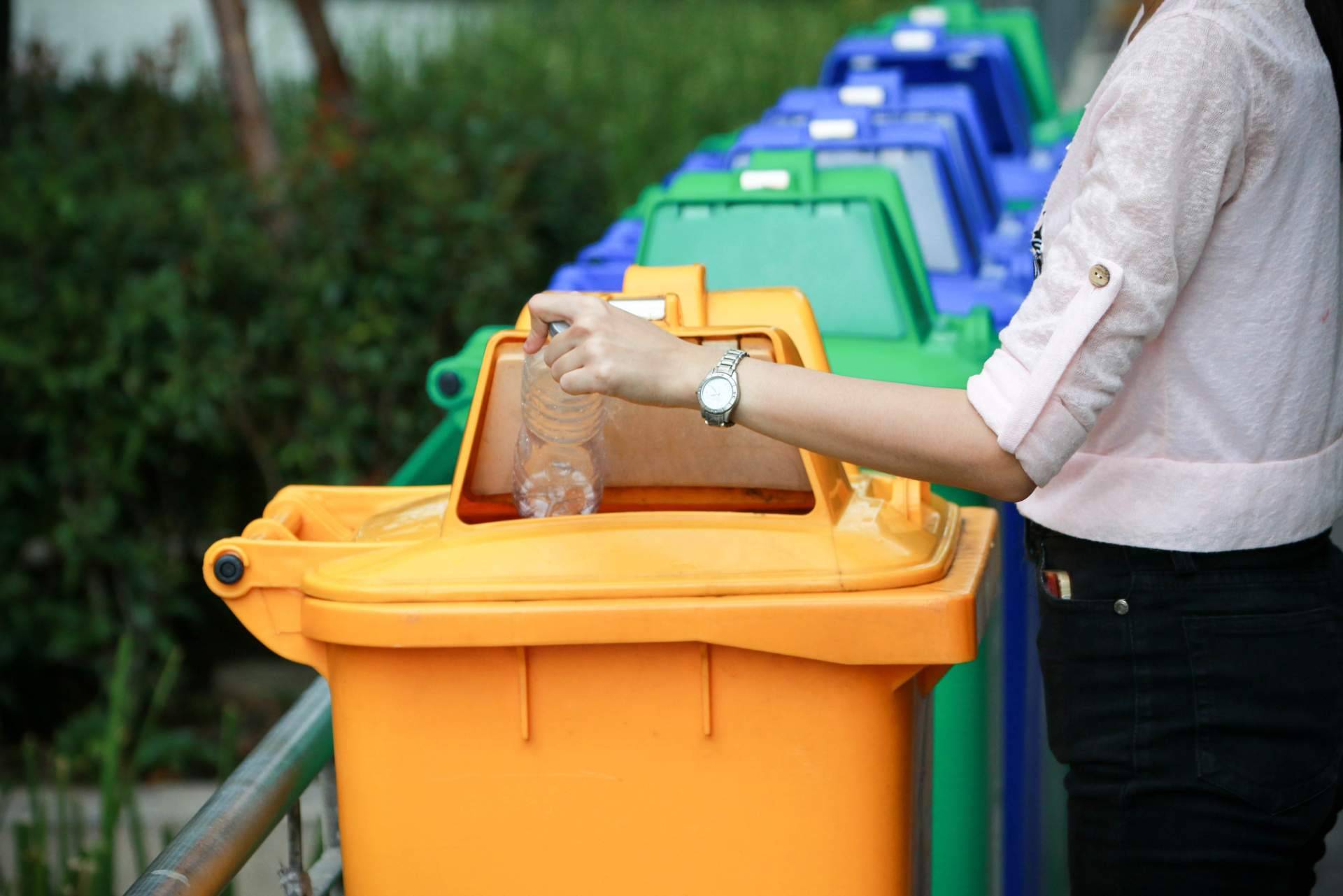 Contenedor Reciclaje. Cubos de Basura para Reciclar Online
