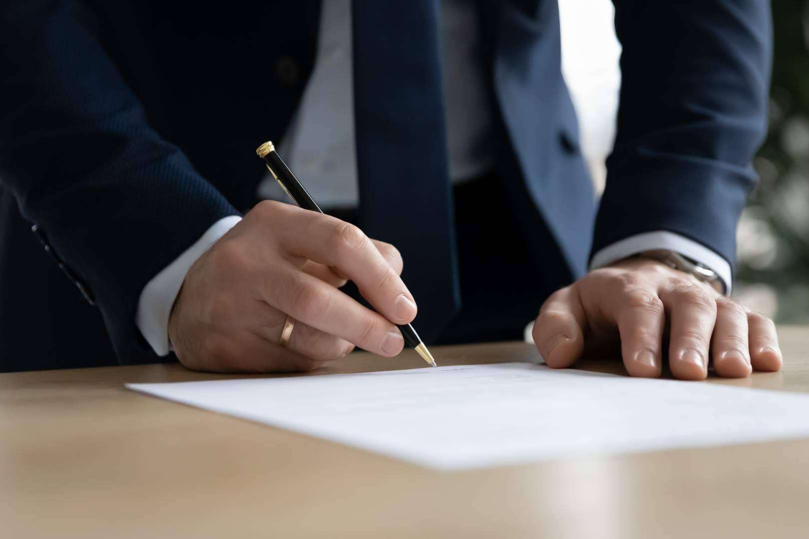 El uso frecuente y la importancia de las traducciones juradas en la actualidad