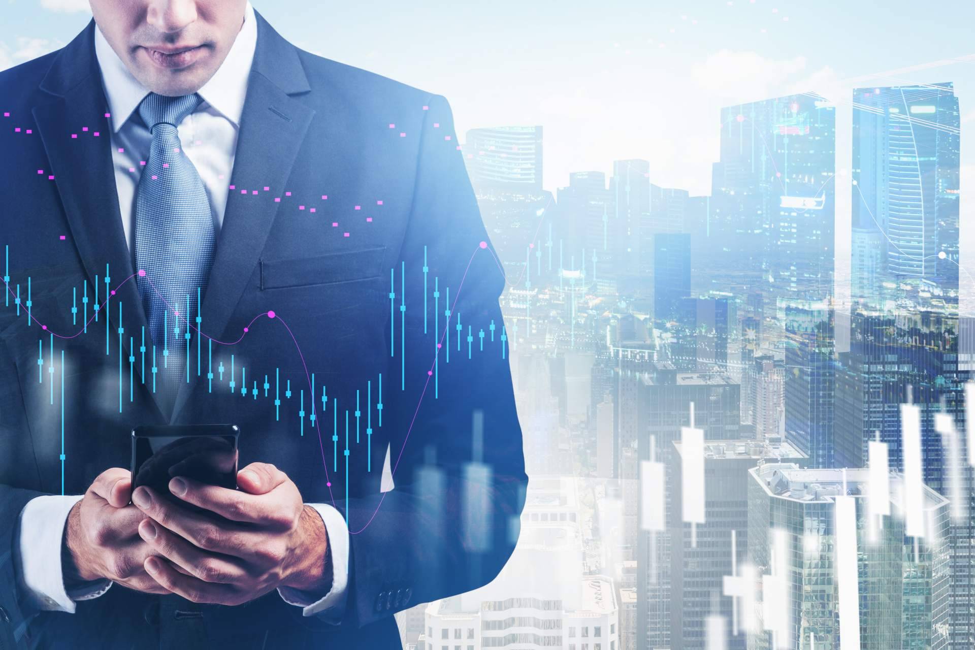 El asesor de emprendedores digitales Miguel Aguado (Asesoría Blogger) ofrece una masterclass para alcanzar el éxito empresarial en el entorno online