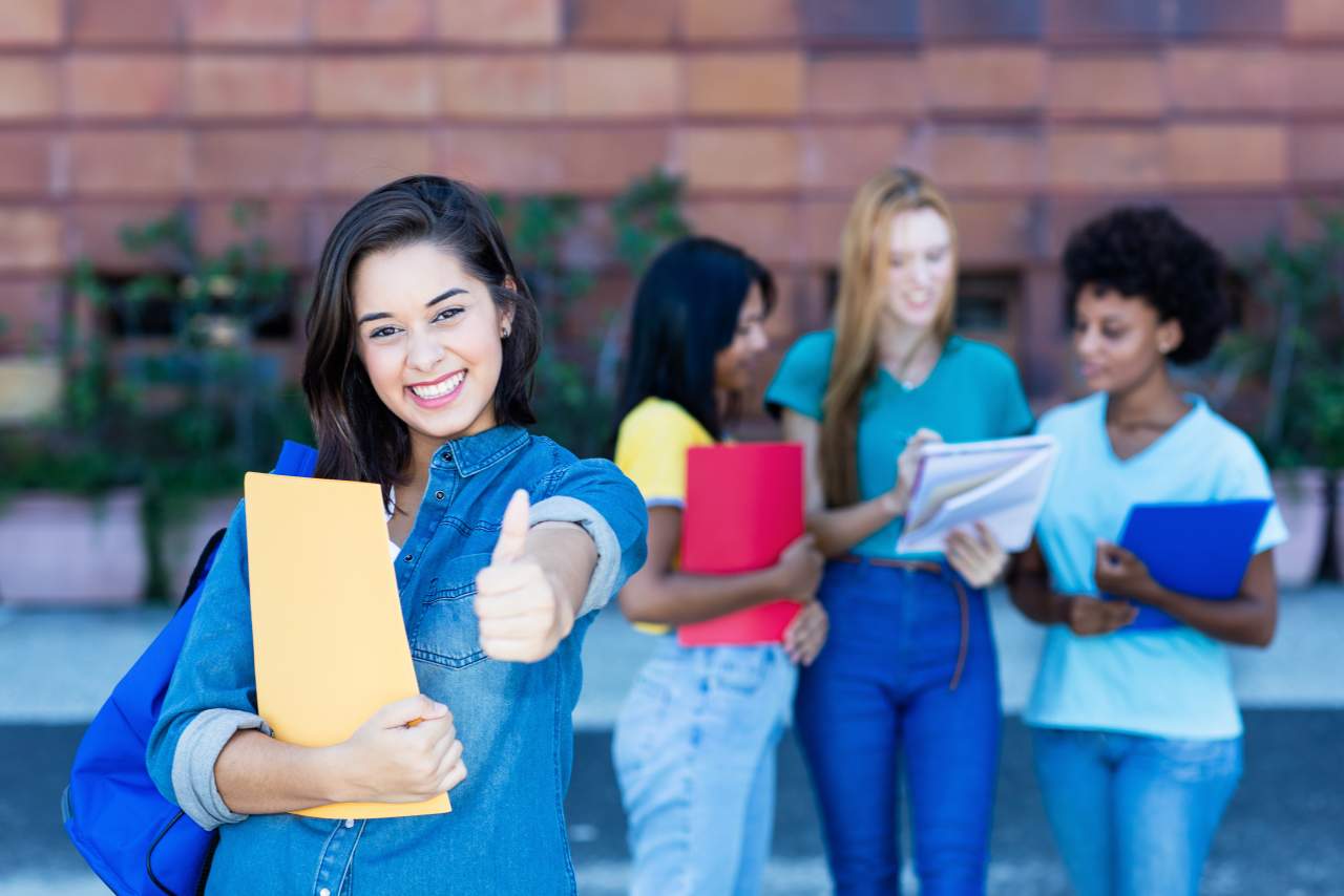 TFG: la academia online que propone soluciones para uno de los trabajos más importantes en la vida académica
