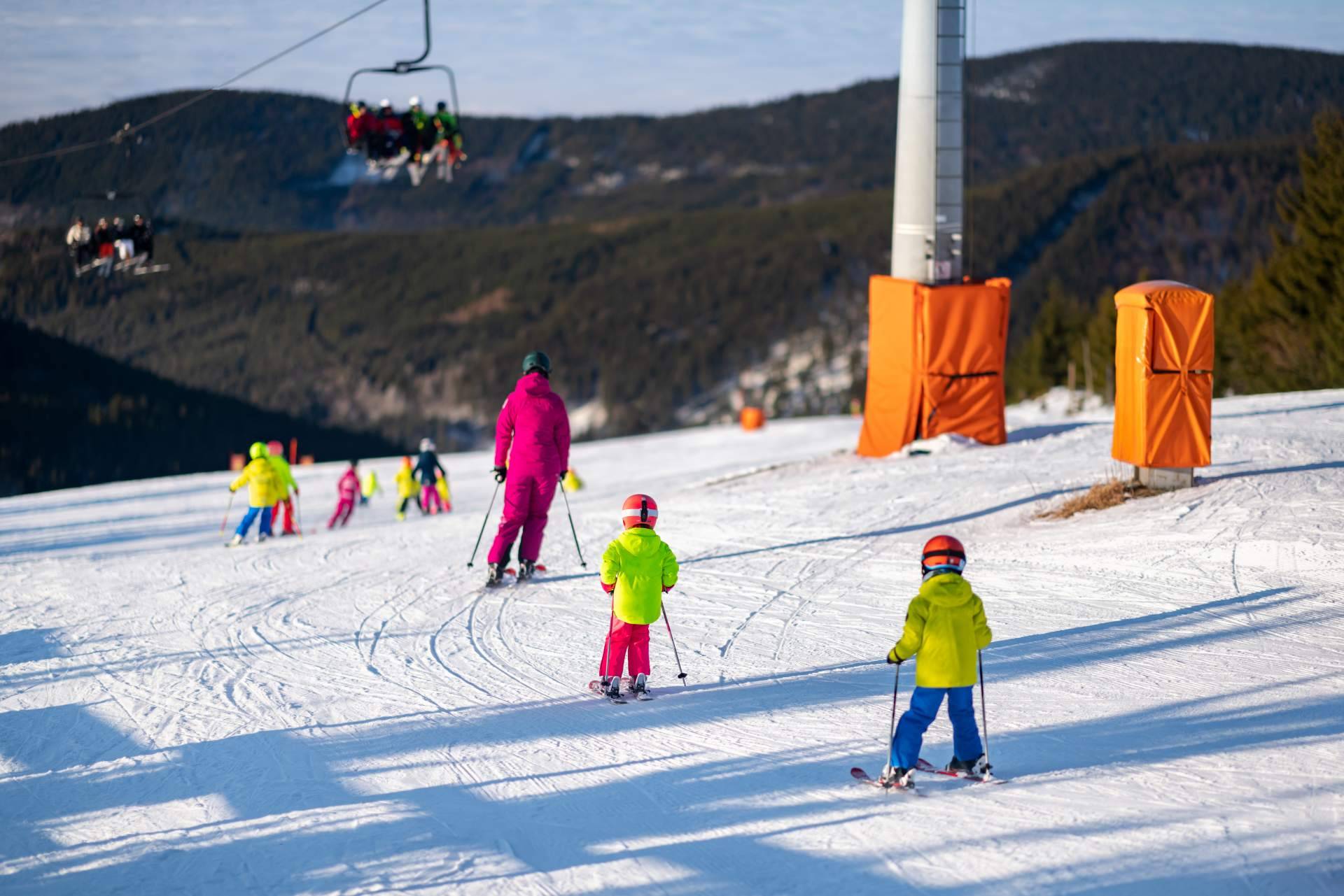 Los cursos de esquí en la Sierra de Madrid que organiza Ski Club Noroeste