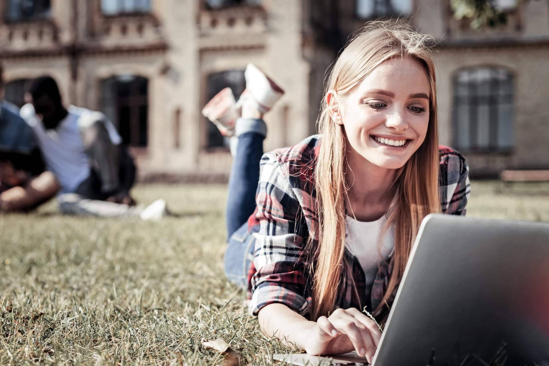 El verano, una época ideal para aprender inglés de la mano de academias como A School of Fish Language Center