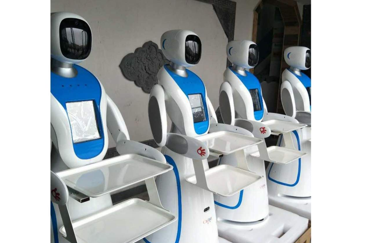 Robots para restaurantes: los camareros autónomos de Futura Vive