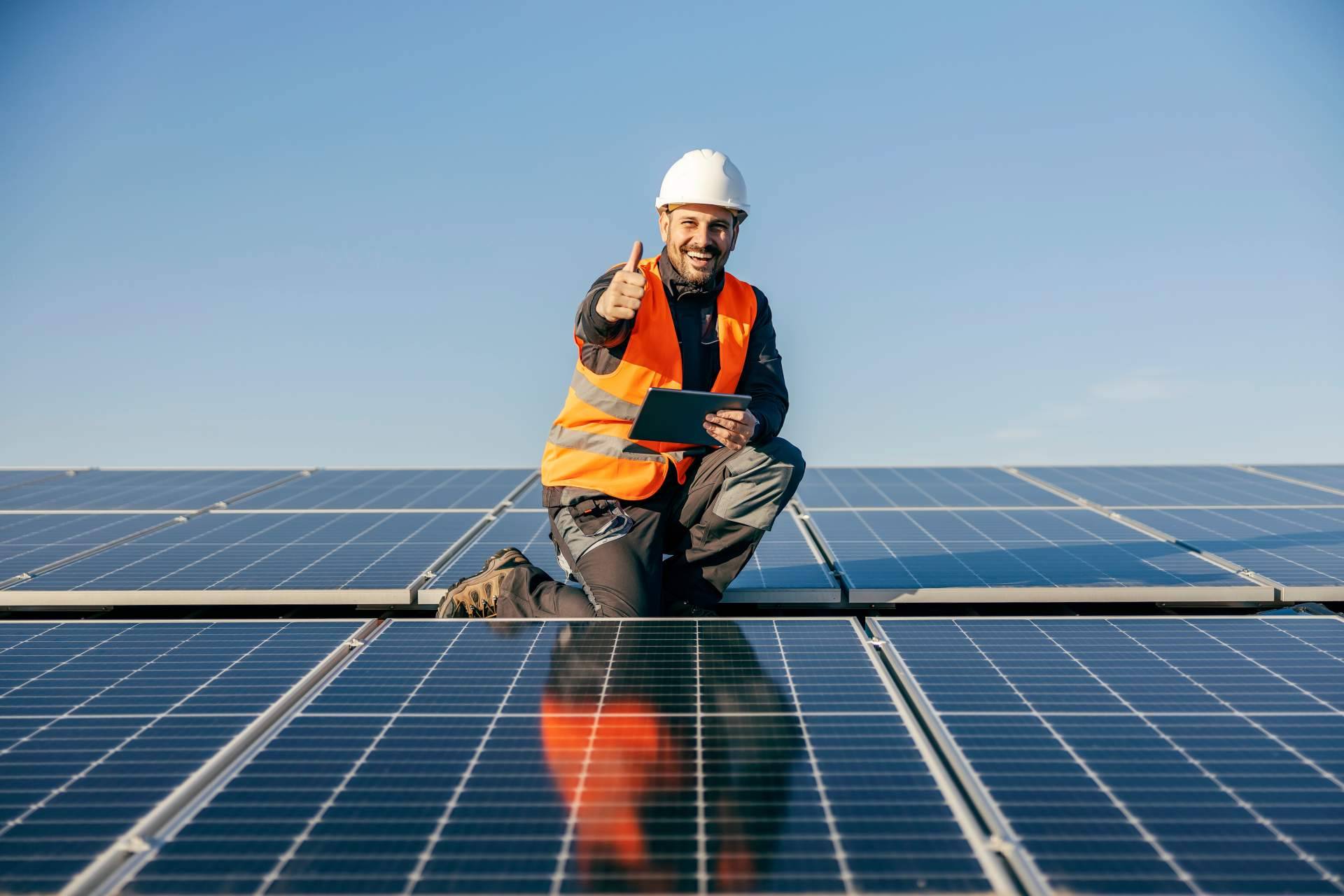 Instalación de paneles solares con Smart Wallboxes