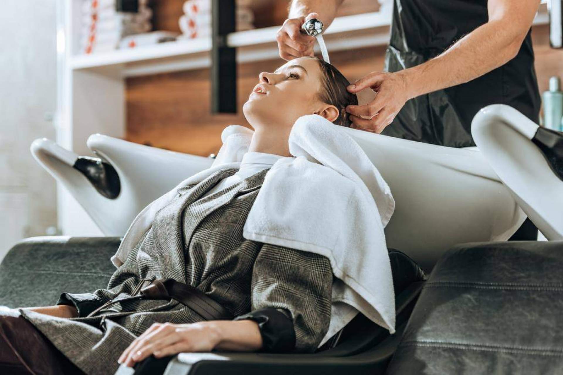 Cómo teñir el cabello en casa en tan solo 10 minutos