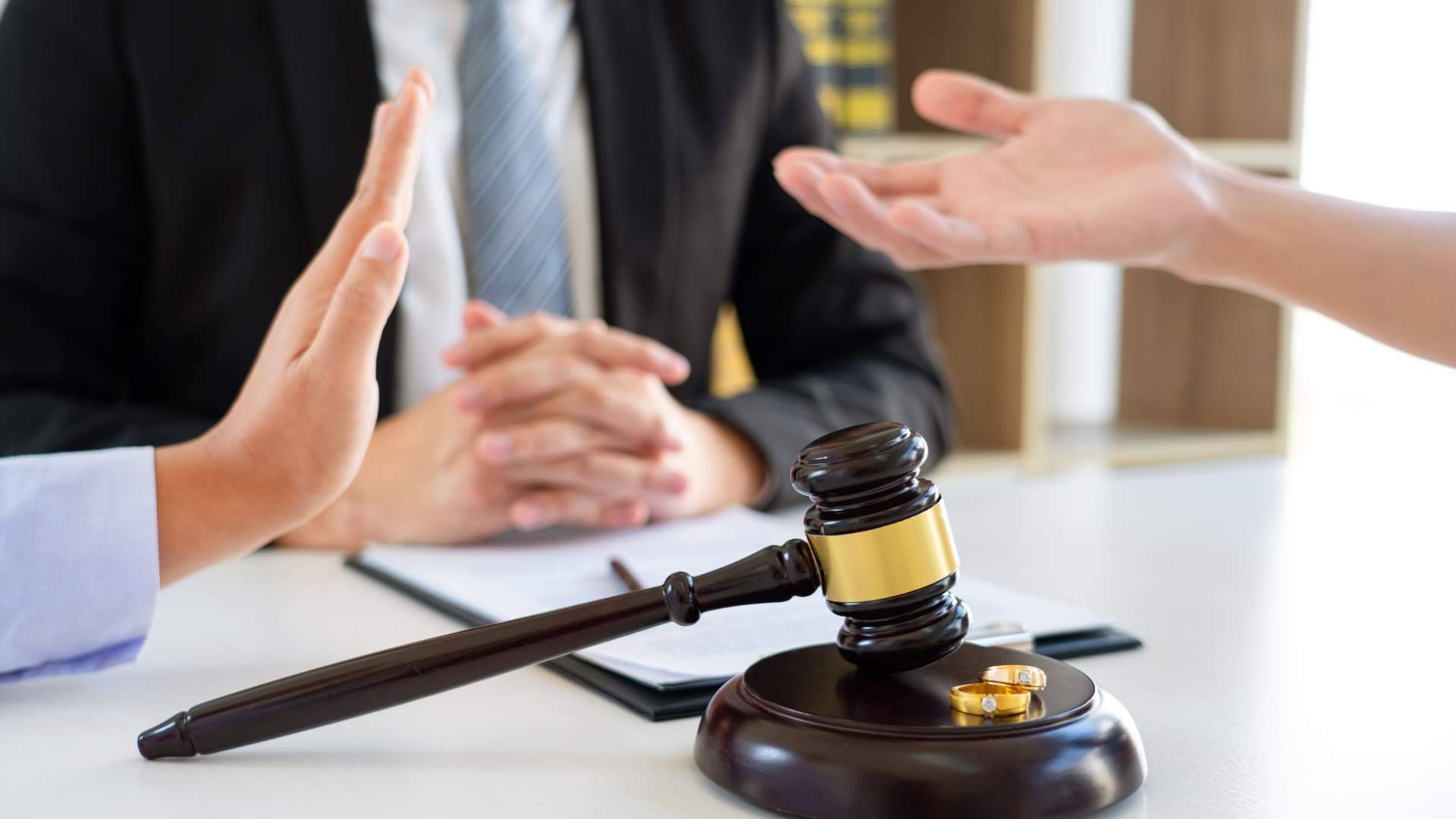 Abogados divorcio express notarial en Madrid, con Abogados Cebrián