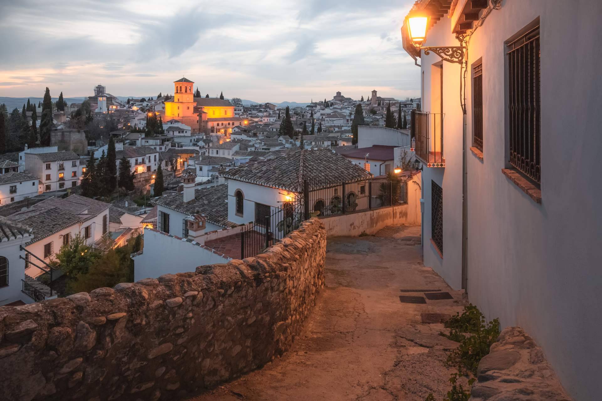 Viajes con encanto en el Albaicín de Granada, de la mano de Granada Te Guía