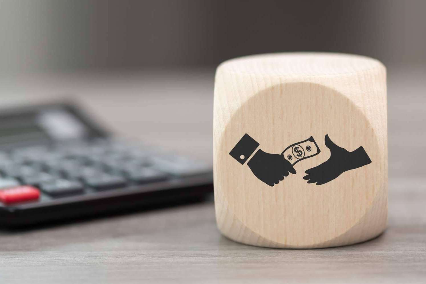 ¿Qué tener en cuenta antes de enviar dinero al extranjero?