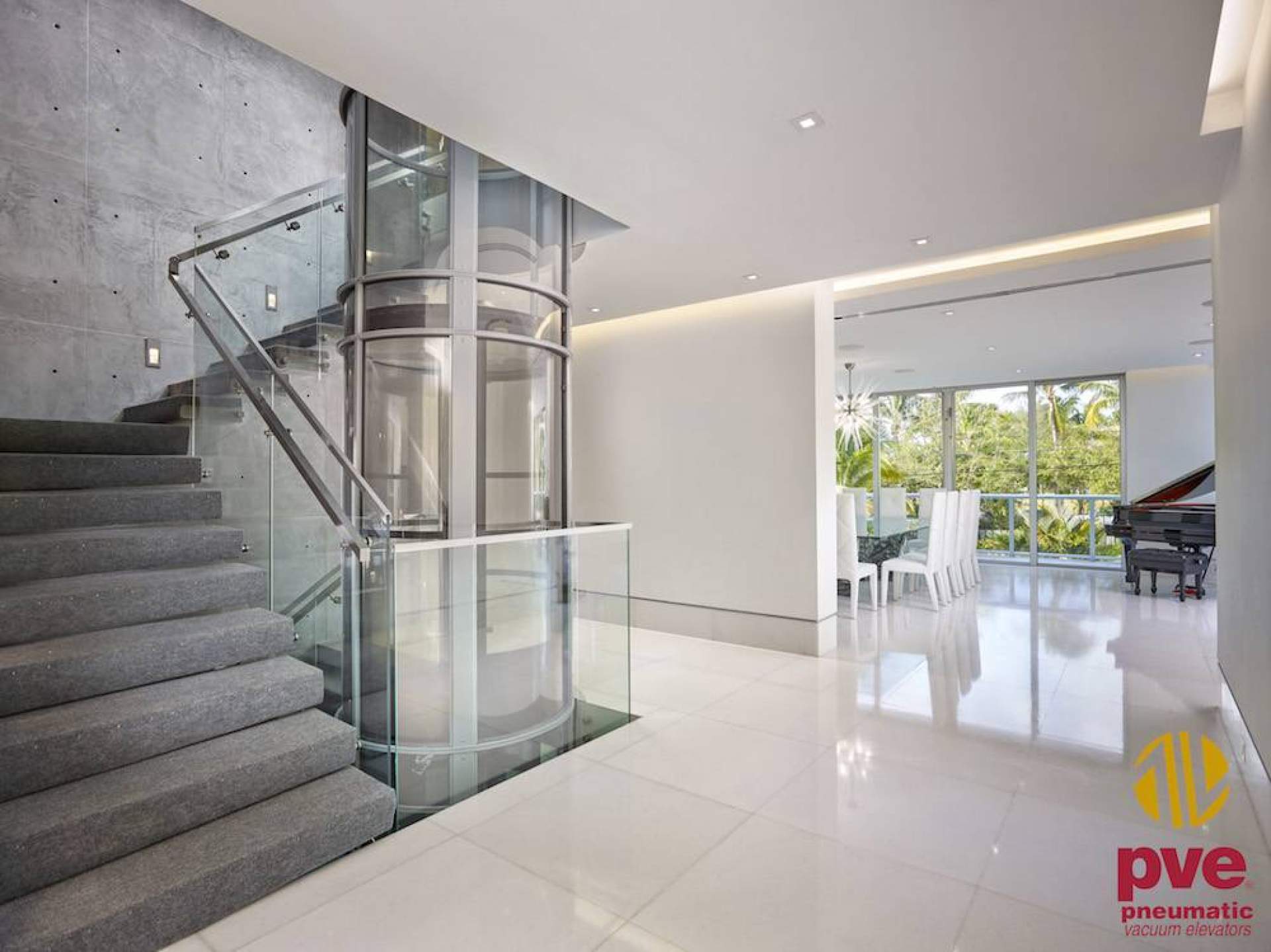 Ascensores para casas individuales de la mano de PVE Ascensores Neumáticos