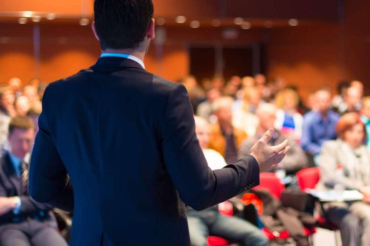 El evento de Coaching Cuántico contará con distintos ponentes para reflexionar sobre la relación con uno mismo, el amor propio y los procesos de transformación personal