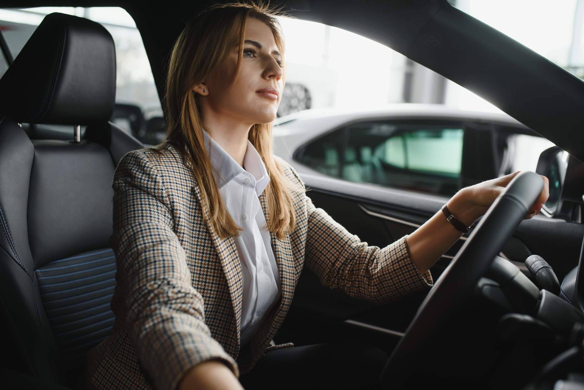 Autoescuela 2000 una excelente elección relación calidad precio tanto para permisos de conducir como cursos del sector transporte
