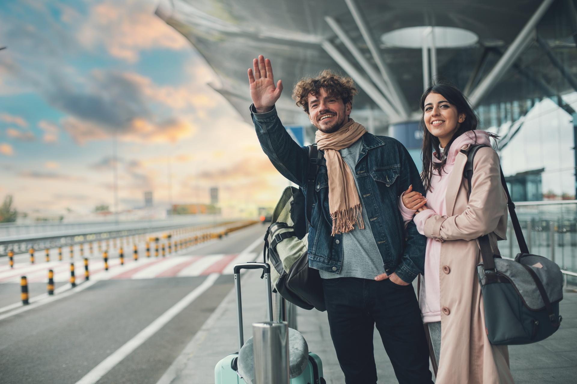 Taxi Aeropuerto de Málaga Traslado Charly 24 Horas: taxi en Málaga a precios competitivos