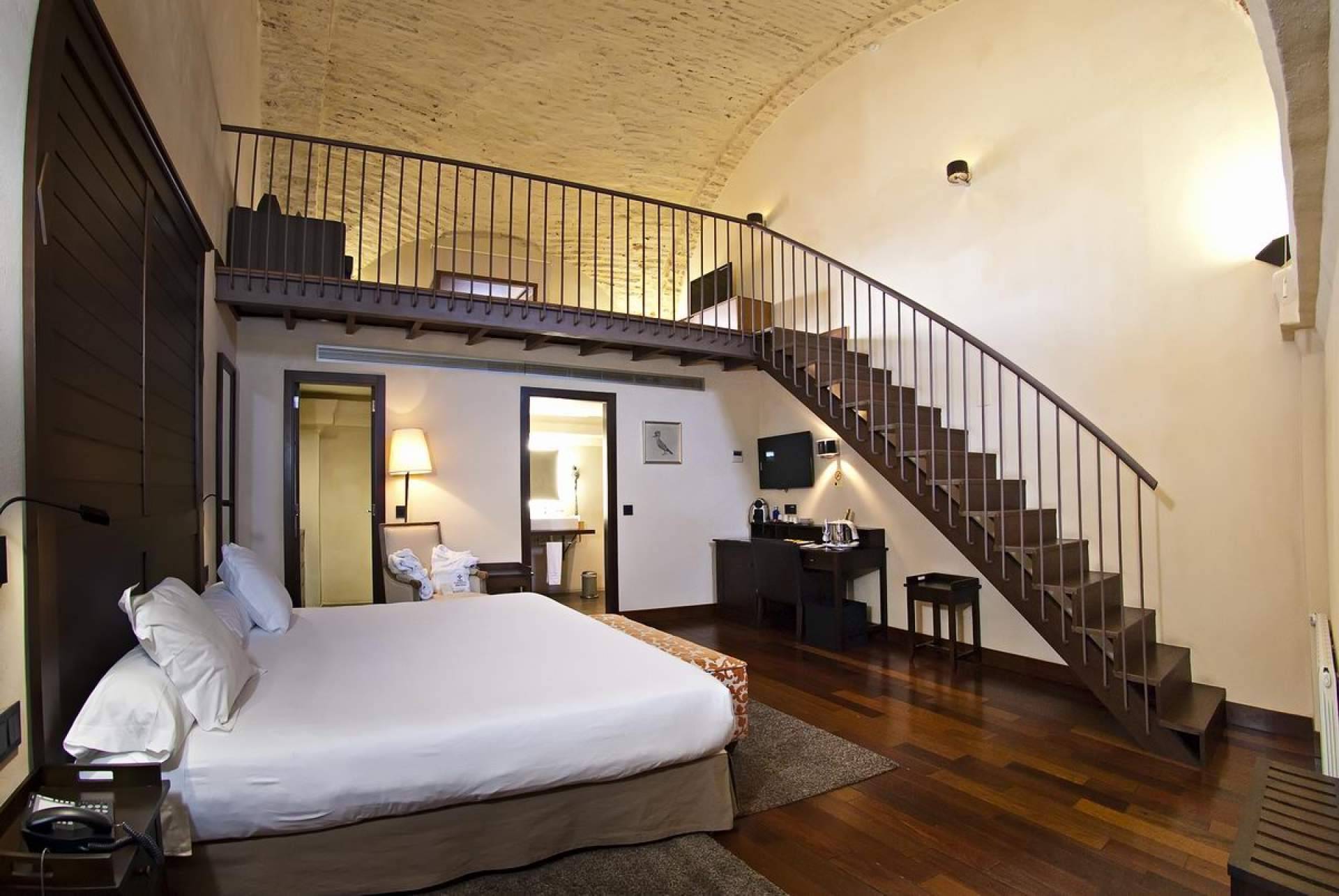 Pasar Fin de Año en uno de los hoteles mejor valorados de España, el Hotel Convento Aracena & Spa