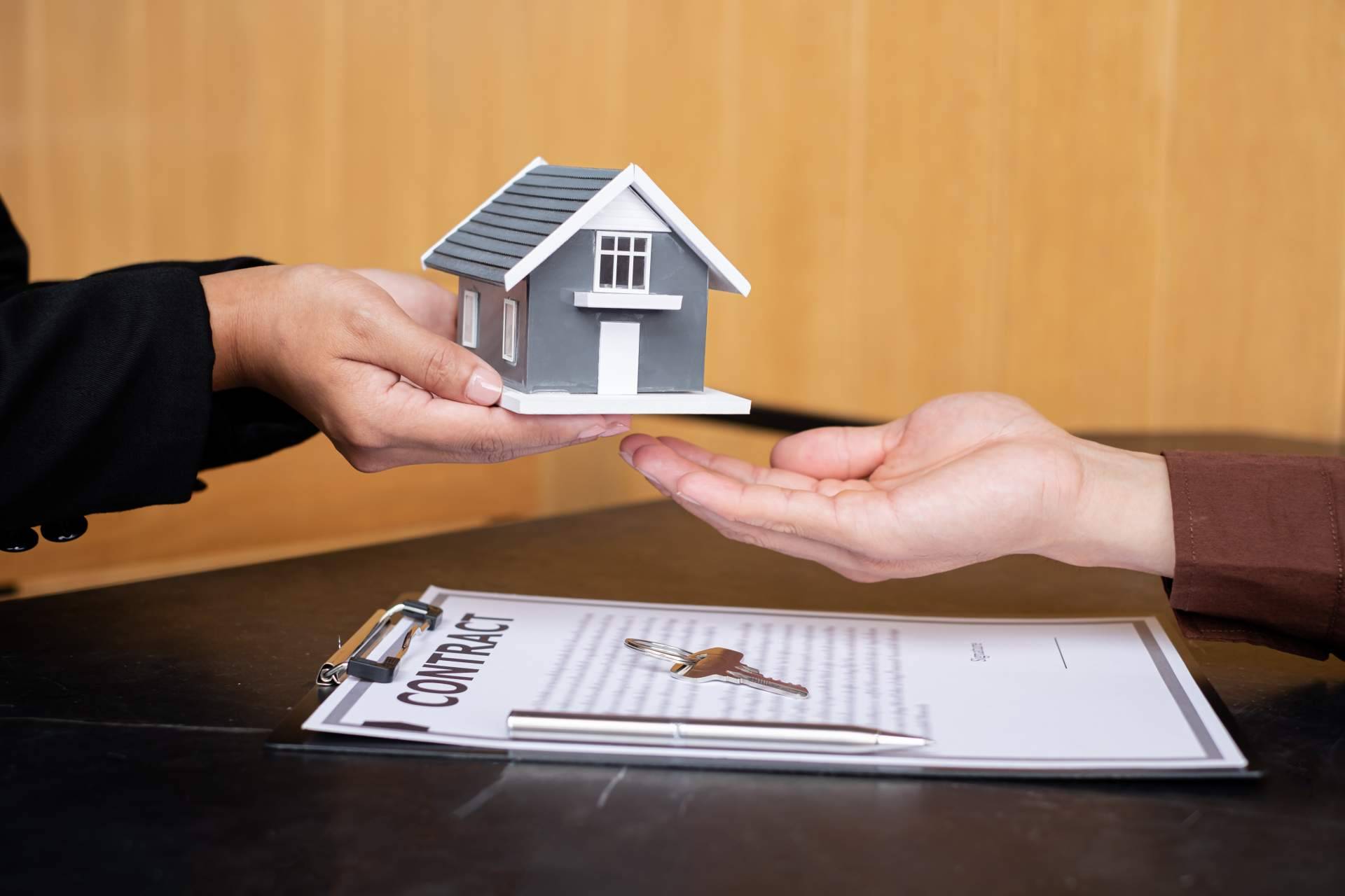 DeHipotecas informa sobre las ventajas de elegir una hipoteca variable