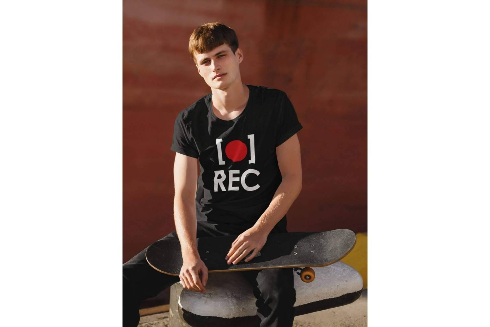 REC Store, la tienda de ropa que mezcla todas las expresiones artísticas que ofrece el urban style