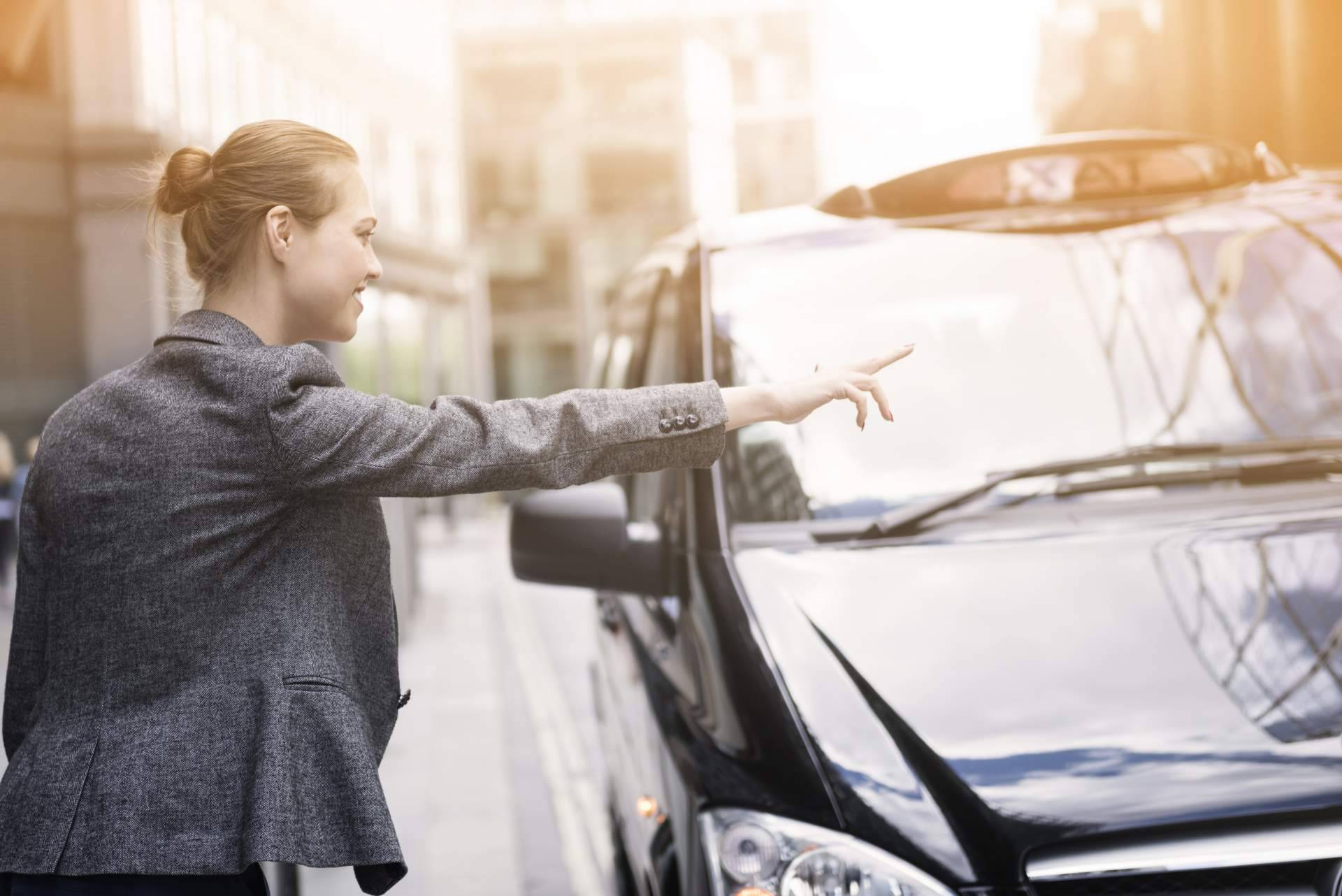 Reservar taxi en Barcelona es posible con Yeck
