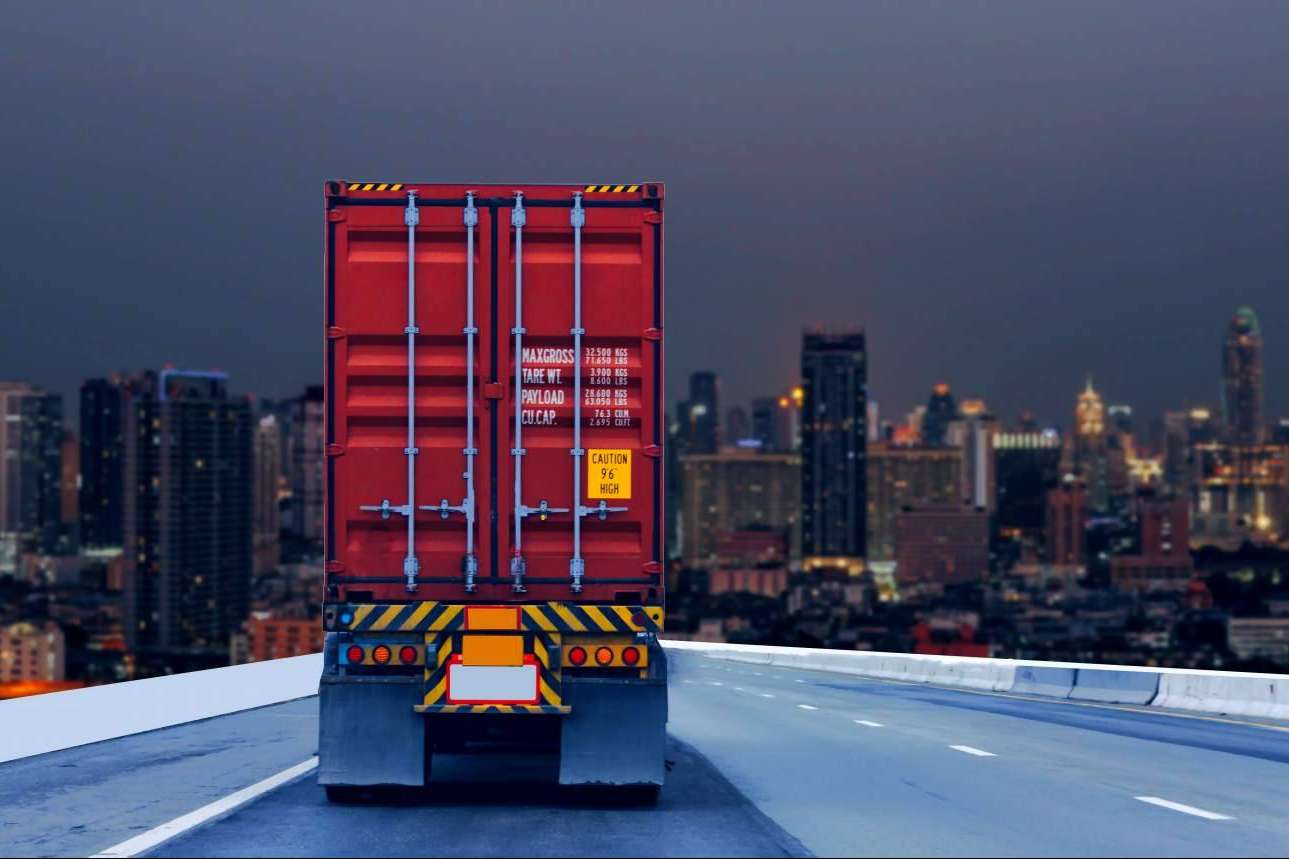 Una gestoría de transporte para destacar en el mercado del transporte de mercancías, Gesticotrans