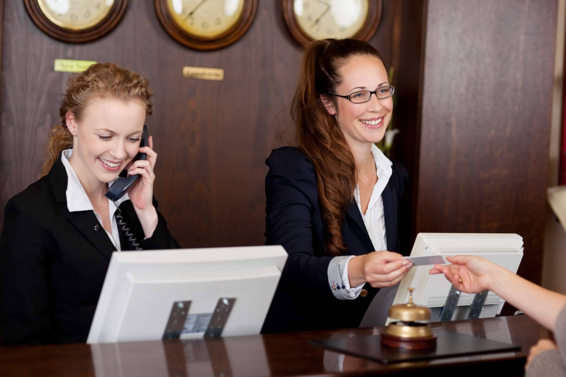 Planes de incentivos para un up-selling hotelero óptimo, por Deepupsell