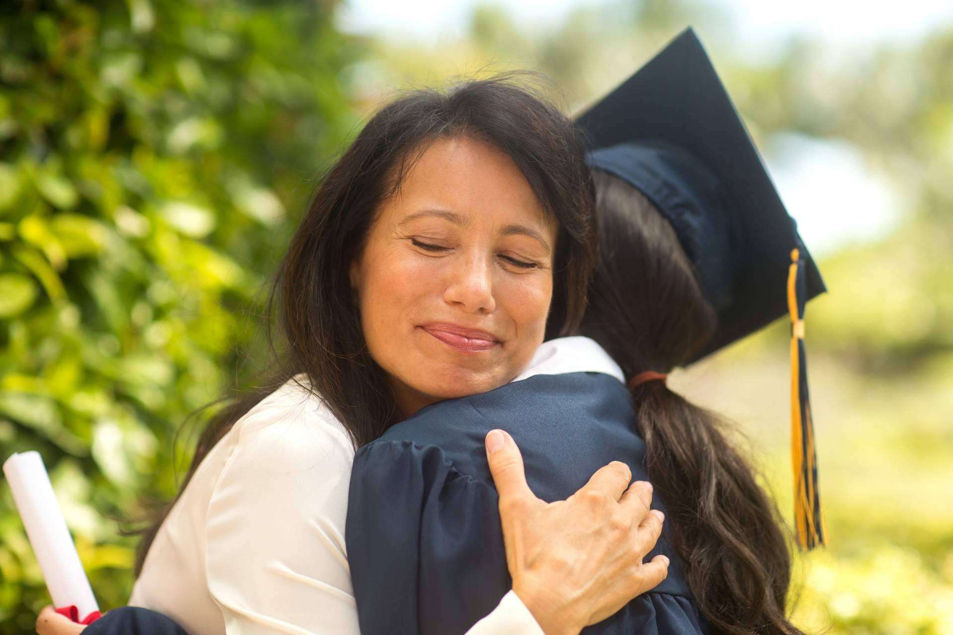 ¿Cómo ahorrar dinero para el futuro de los hijos?
