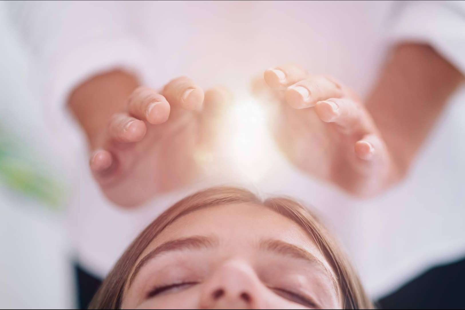 Cursos reiki online con el maestro de maestros Javier Robas