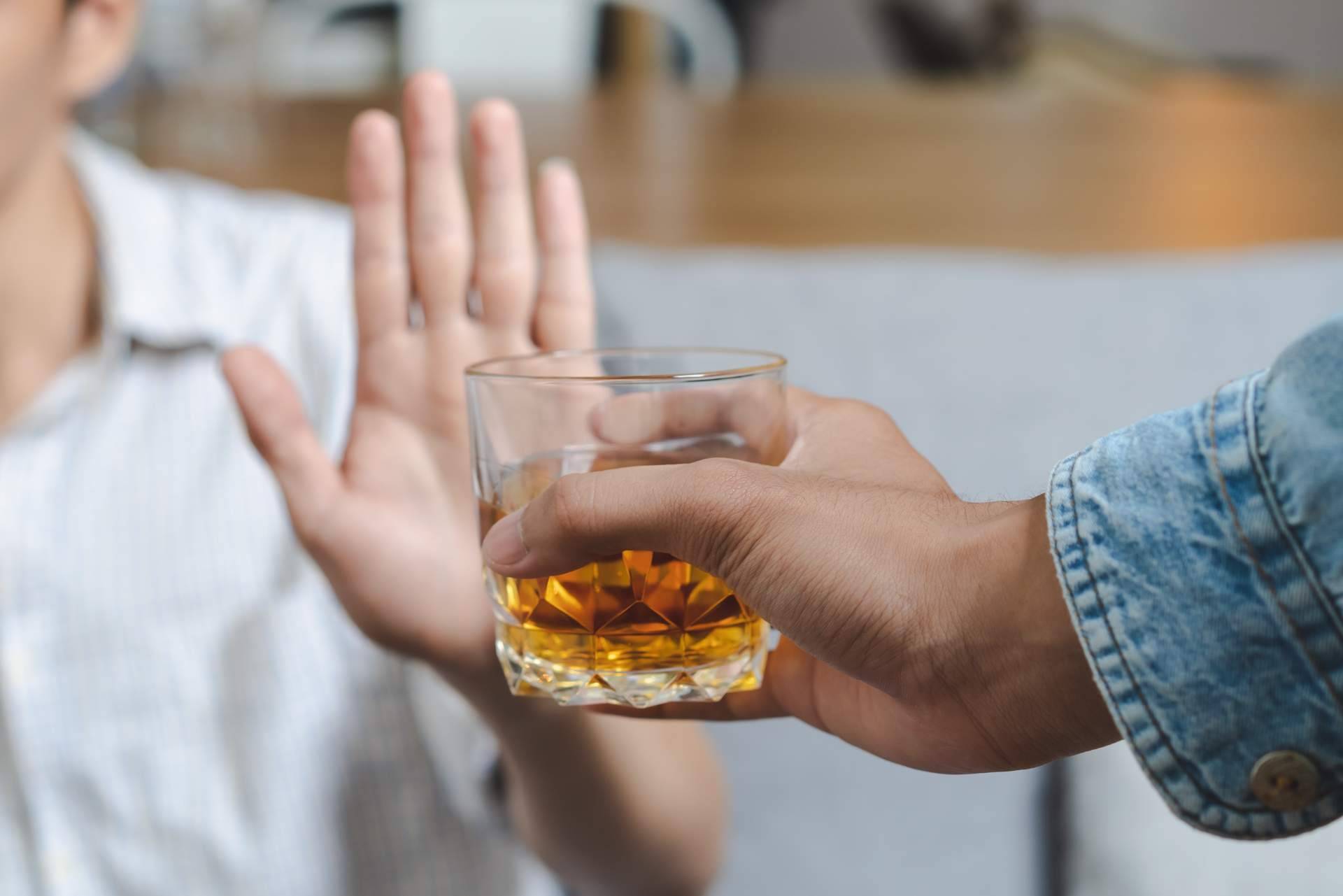 Beneficios de dejar de beber alcohol