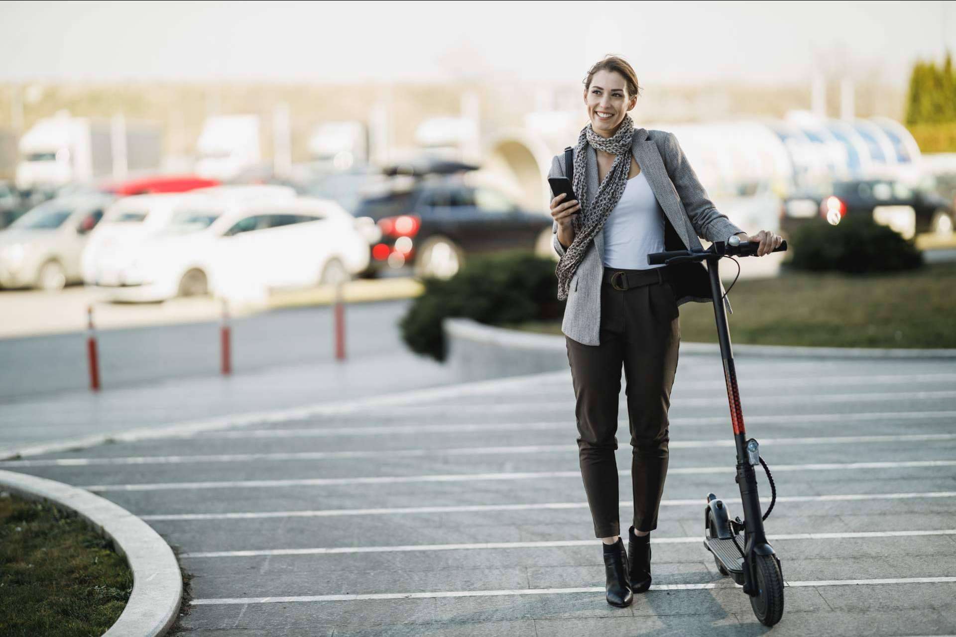 La empresa moty apuesta por la movilidad sostenible a través de sus bicicletas y patinetes eléctricos