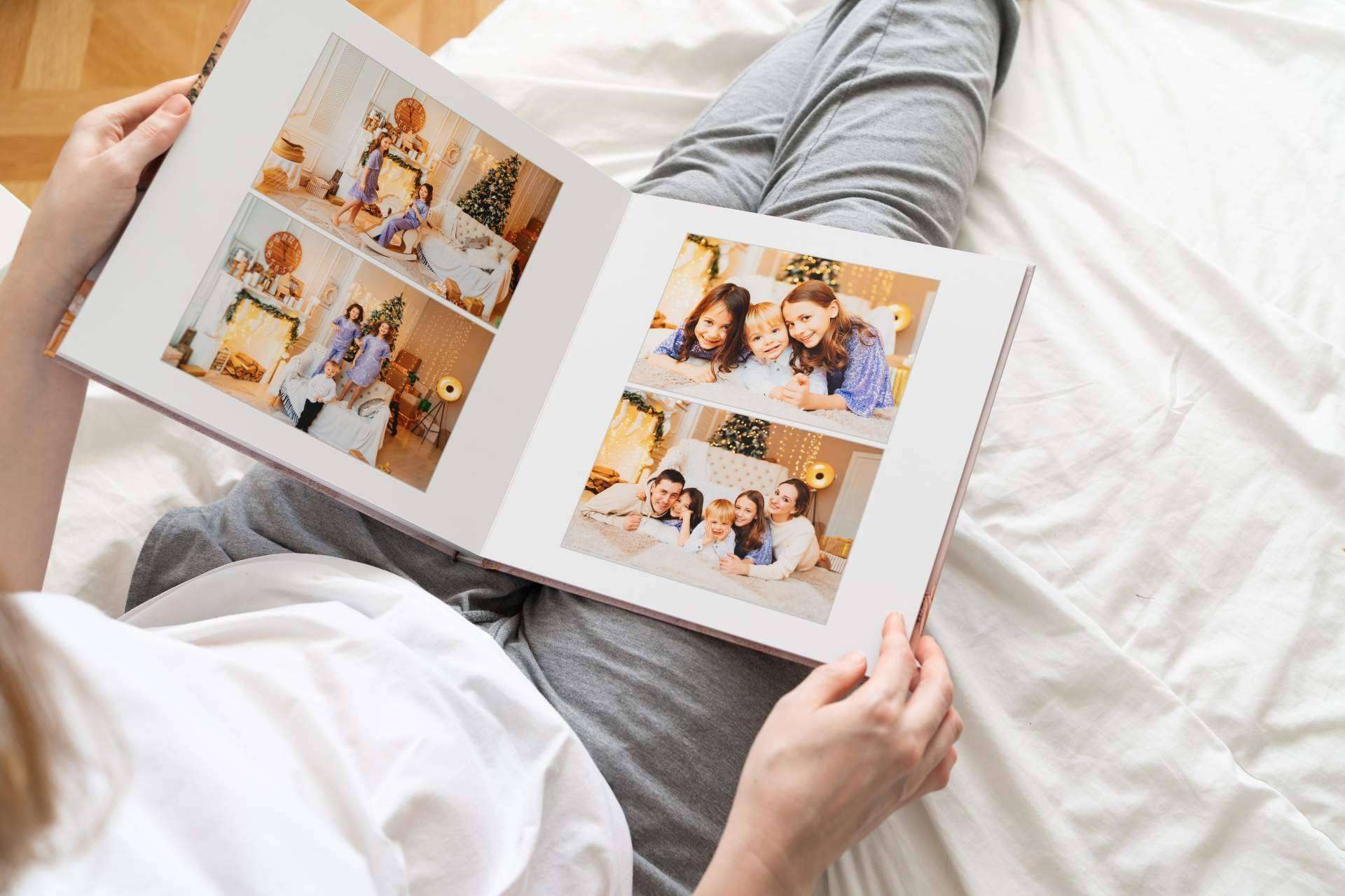 Los álbumes de fotos analógicos siguen siendo los favoritos para muchos, por Álbum de fotos