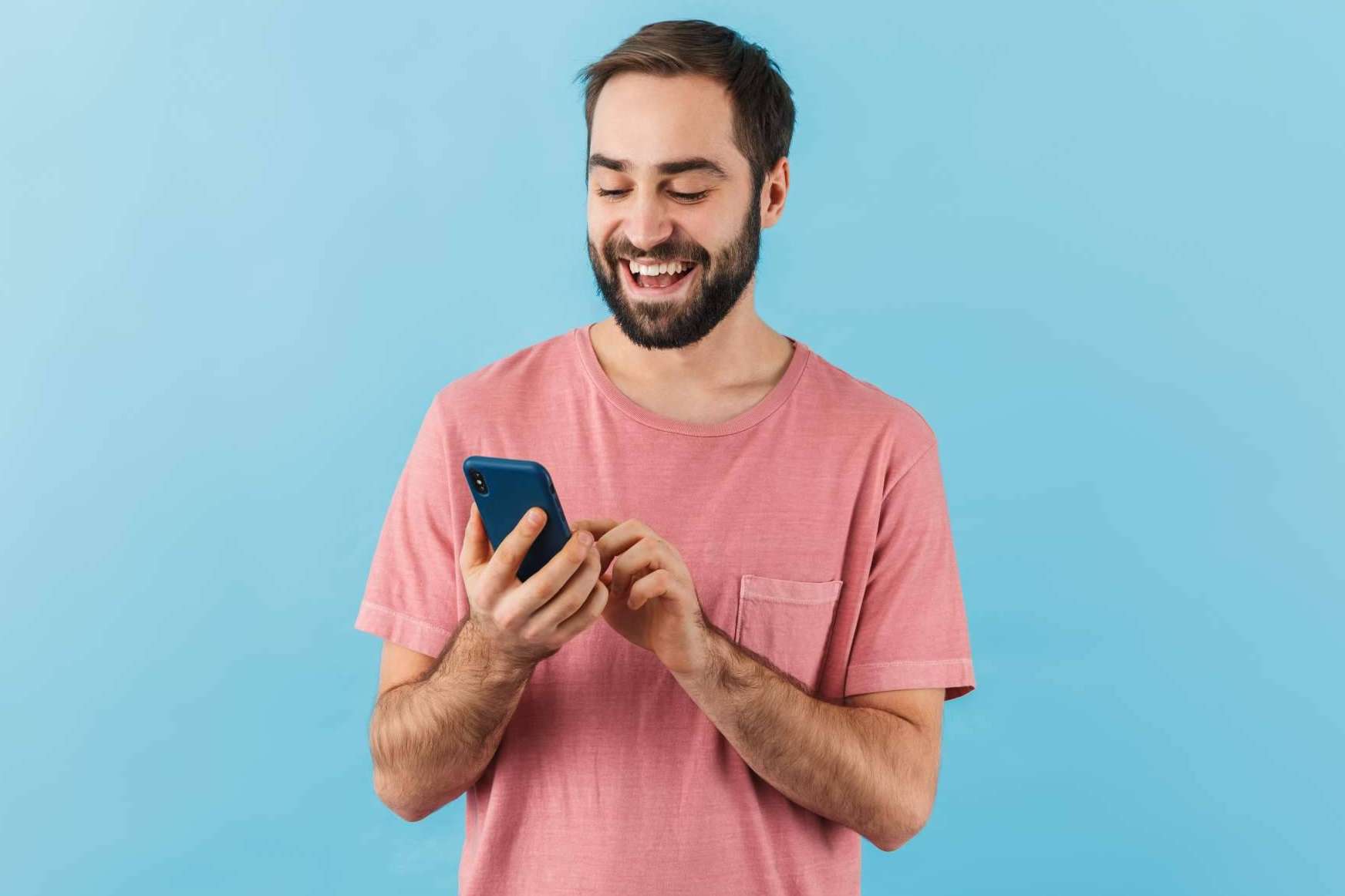 Humor y lifestyle de la mano de Viral y Medio