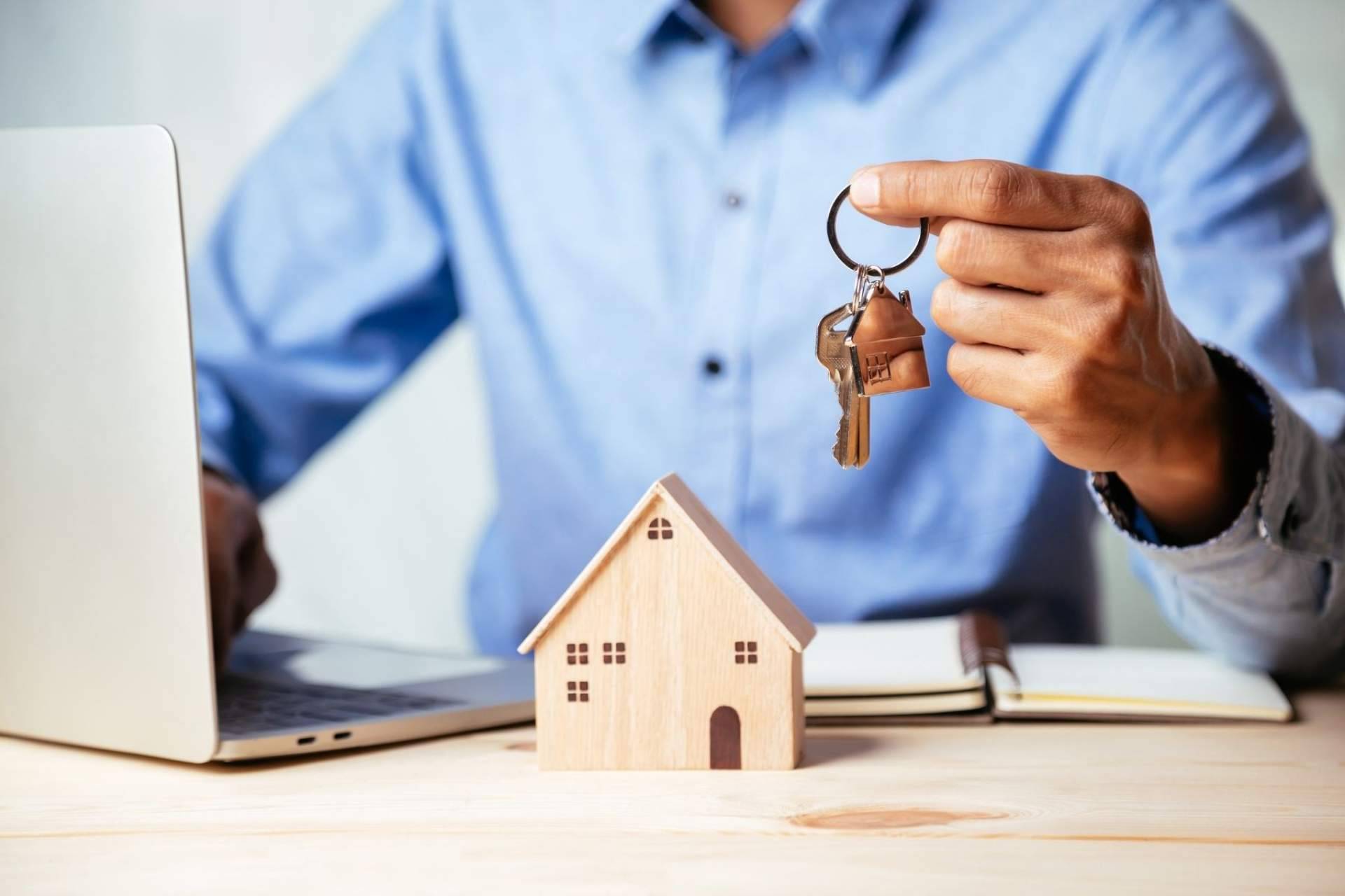 Houslitas se convierte en la primera opción en España para vender una casa sin comisiones