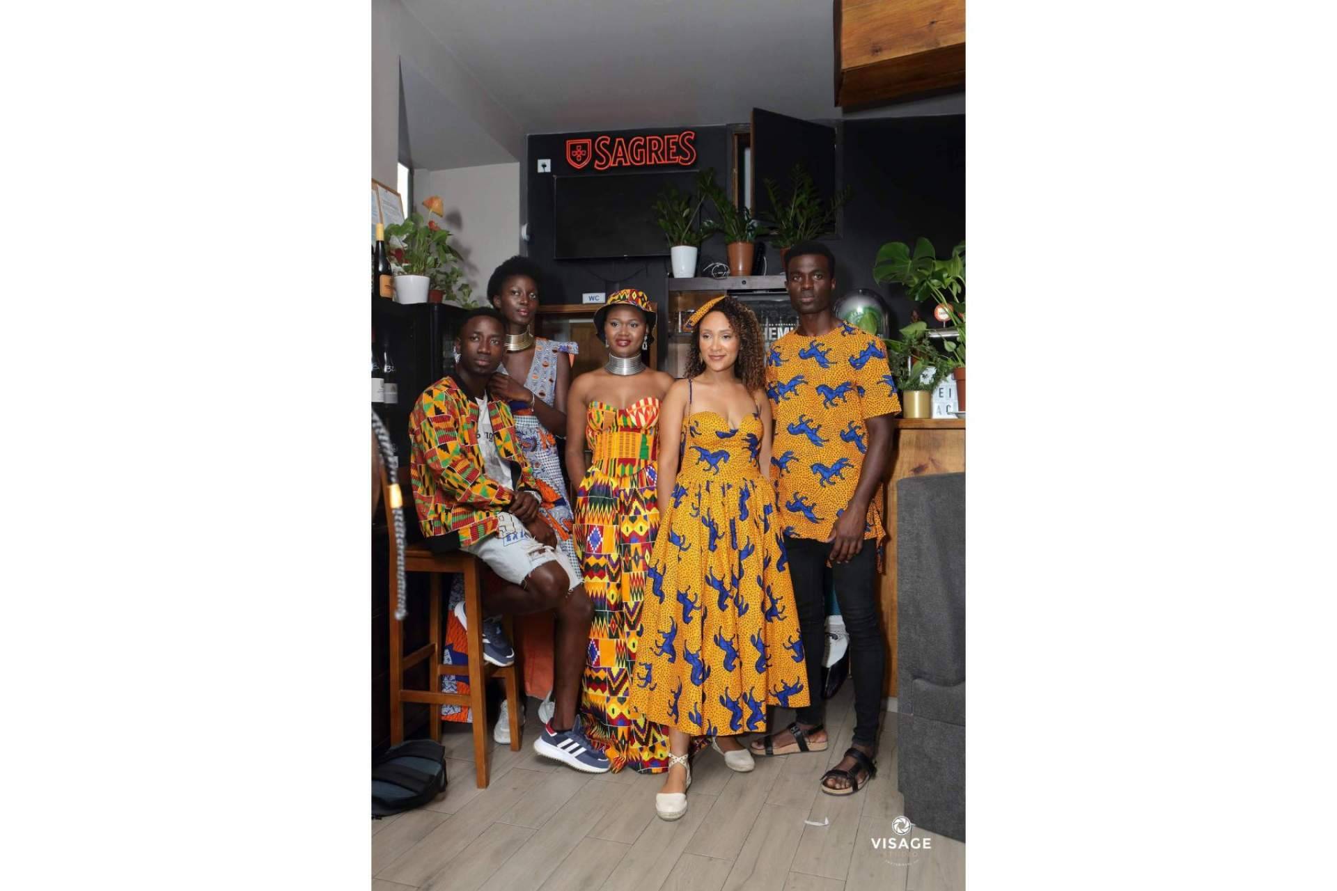 Los vestidos solidarios african print y ankara wax de QUEEN TITÍNE