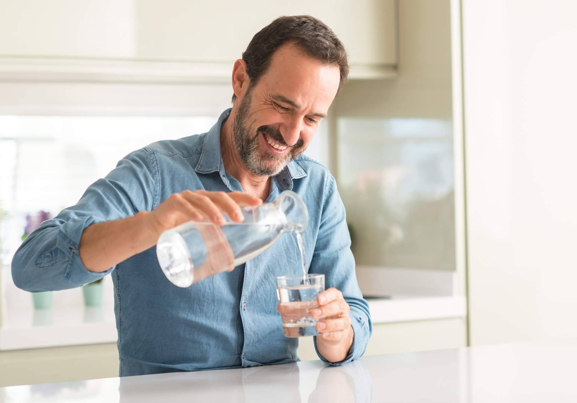 Contribuir en la sostenibilidad con el dispensador de agua Aquajet