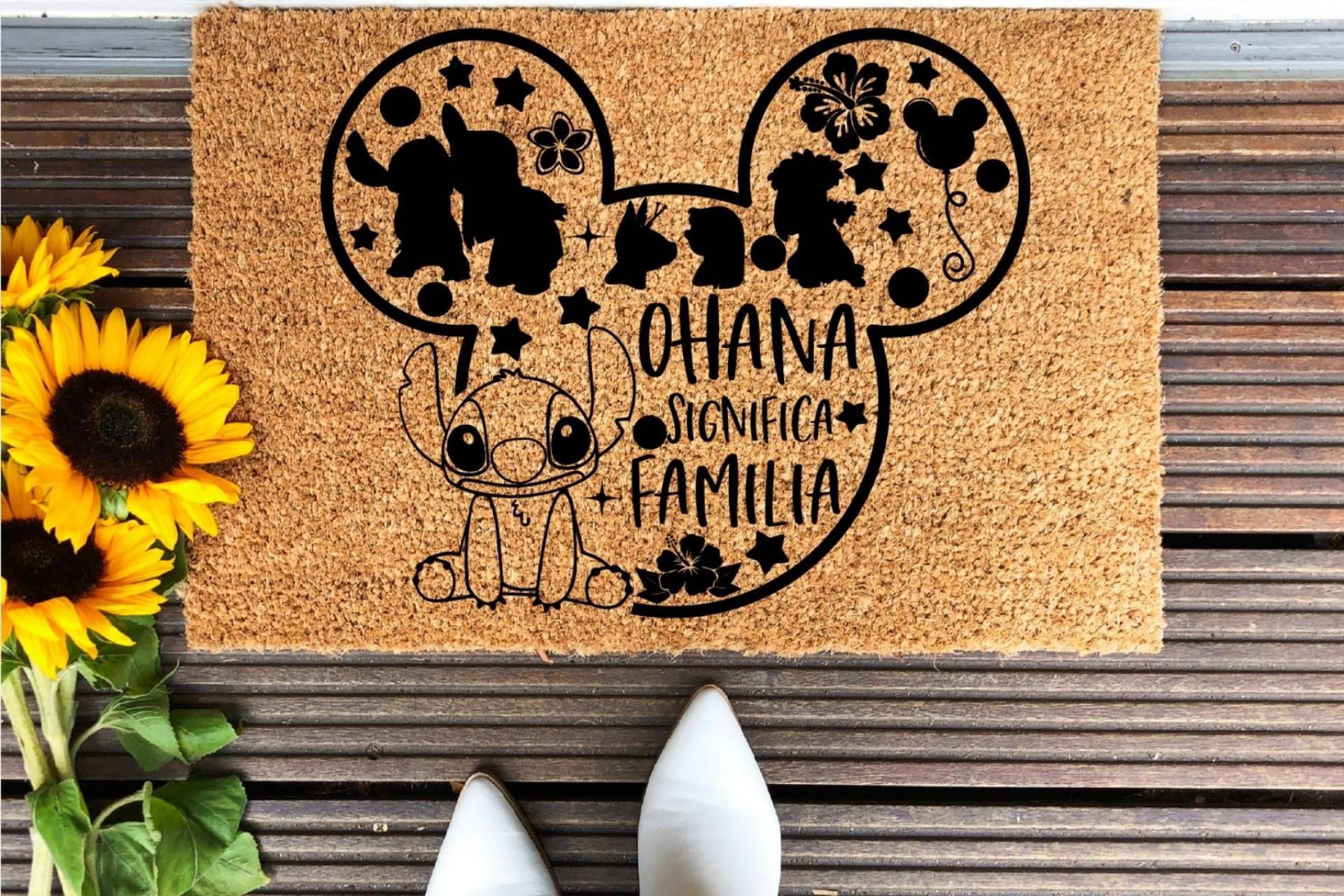 Lámparas LED y felpudos personalizados: las opciones top para regalar de ConMimo