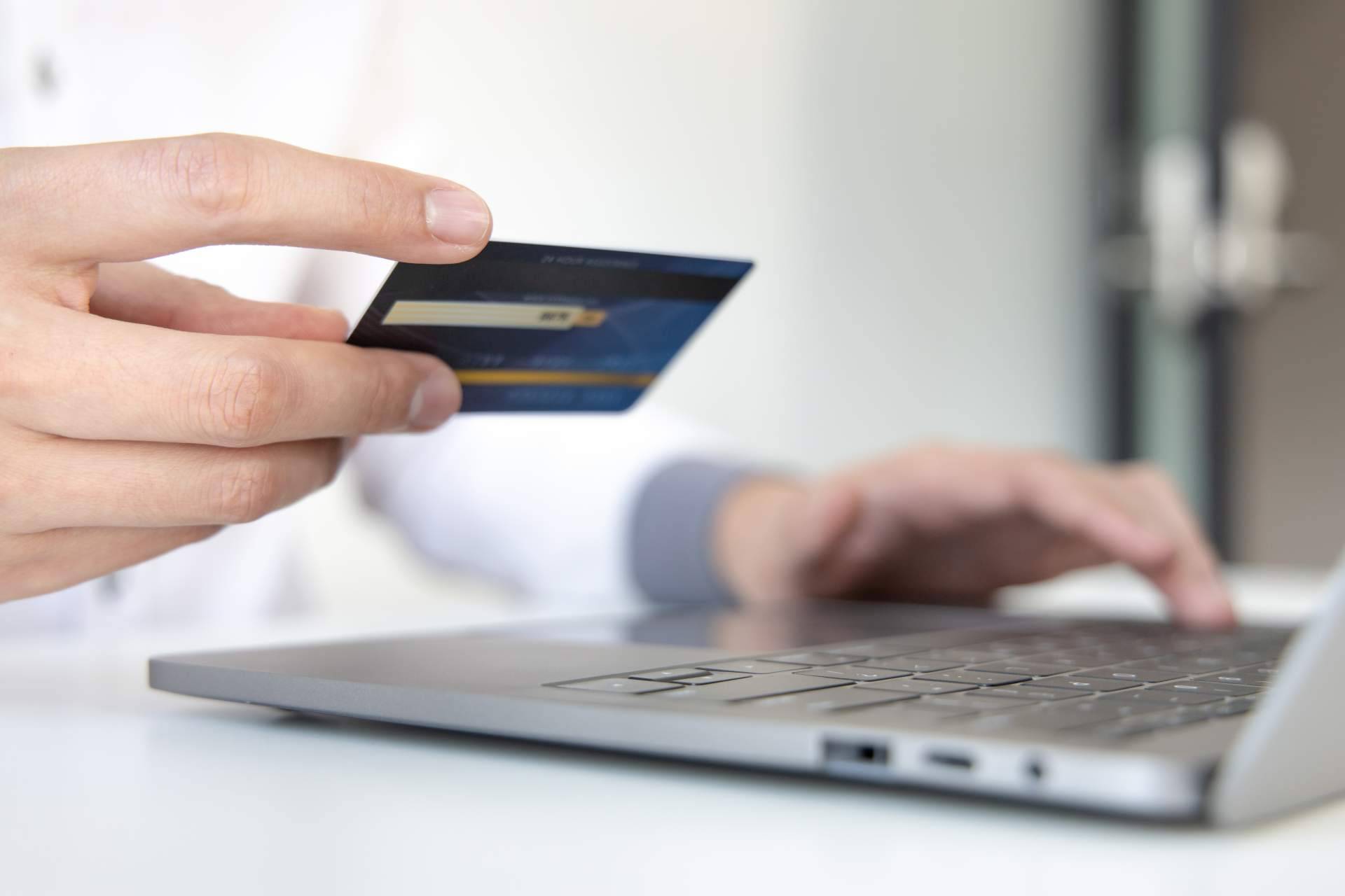 La compra online de productos en las ferreterías aumenta en los últimos meses, por Ferretería 24h