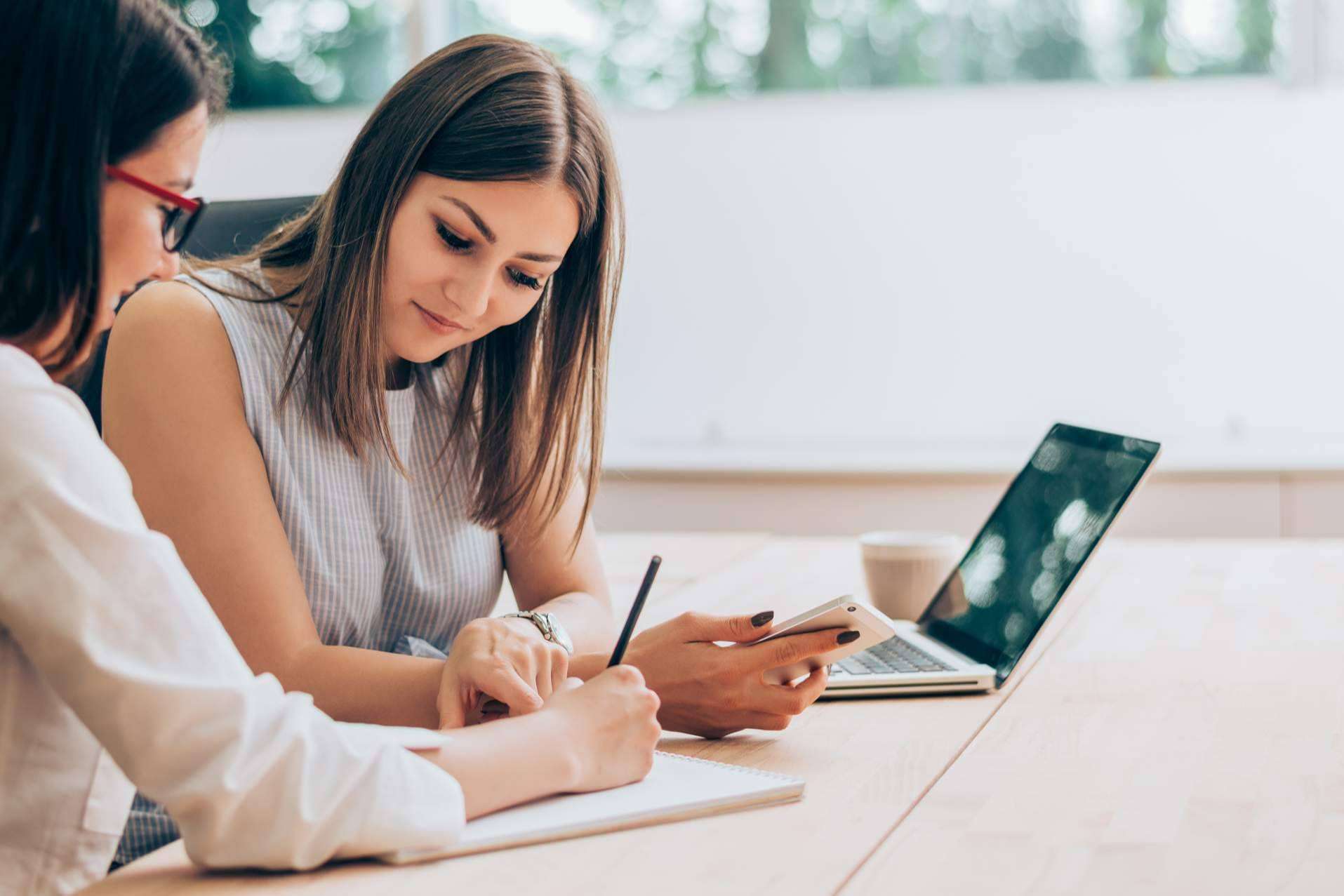 Despertar al futuro: coaching profesional en las organizaciones por HEBA Global