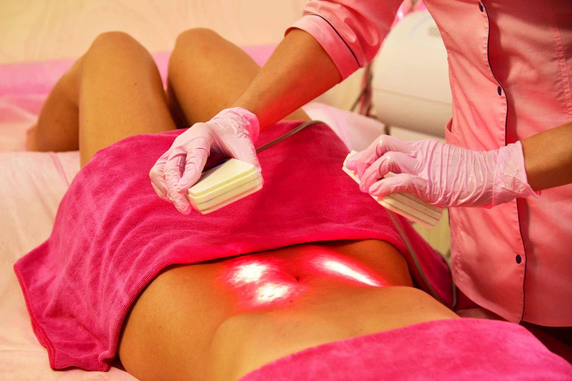 El lipoláser, una de las técnicas más solicitadas en el centro de estética de Madrid Crina Rus Beauty Center