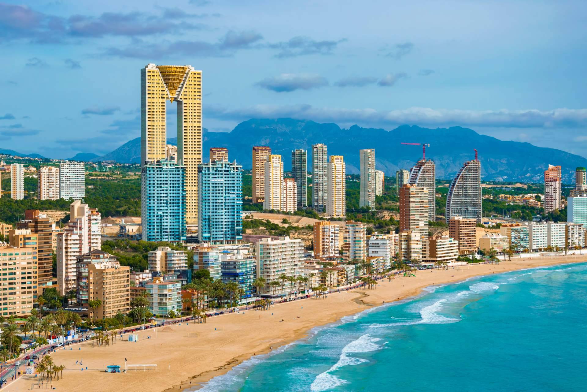 La inmobiliaria Pedro Torres 10x dispone de viviendas en Benidorm y comarca