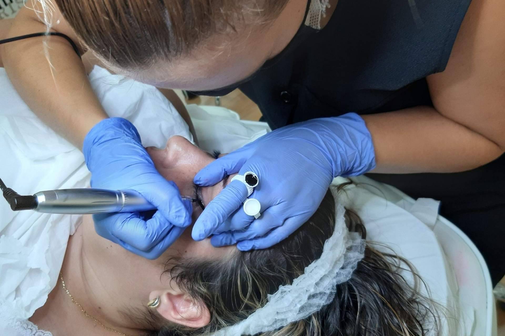 La importancia de la naturalidad en los trabajos estéticos faciales de VG Virginia Gómez