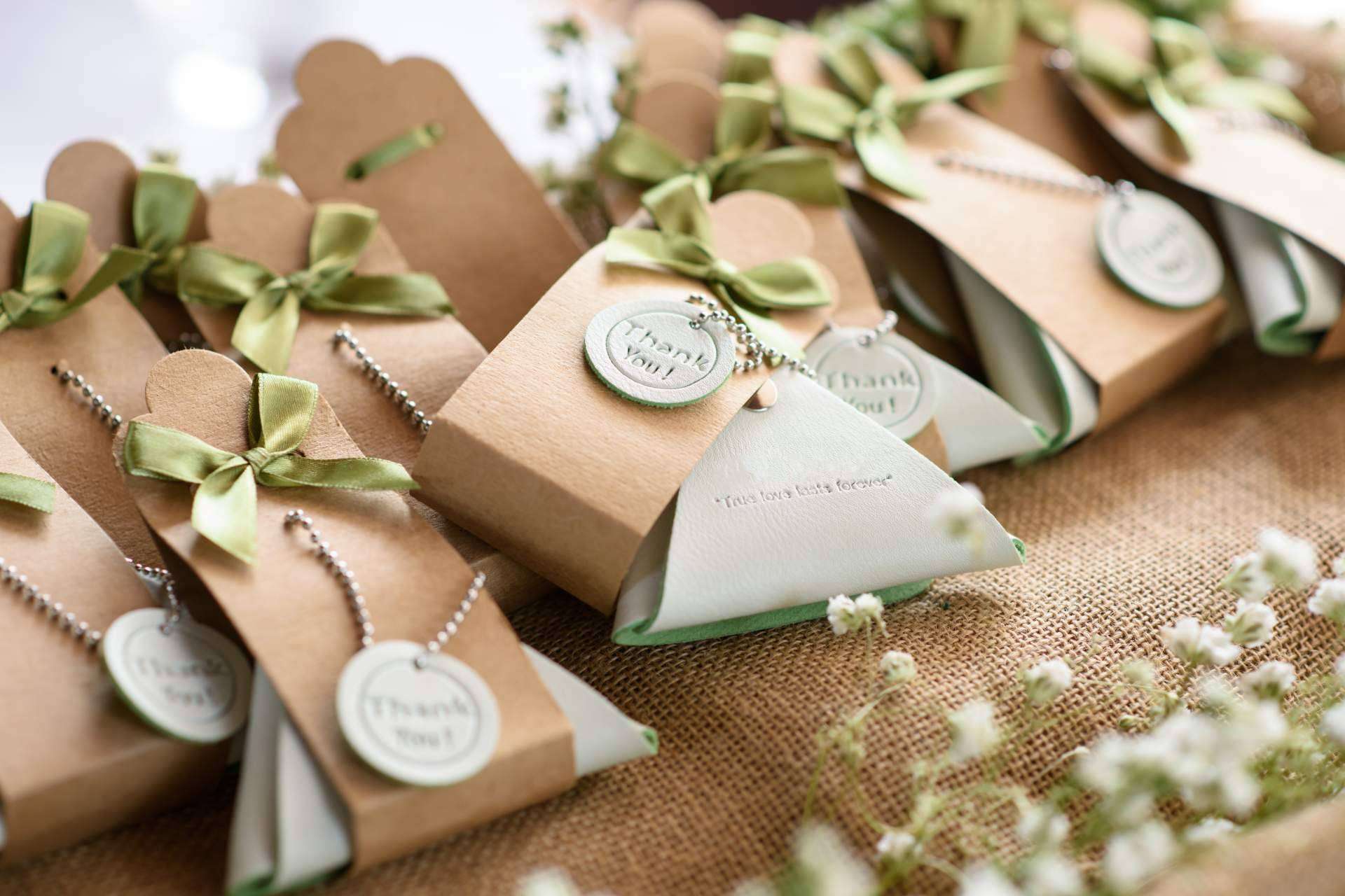 Detalles personalizados para bodas con Uvimark