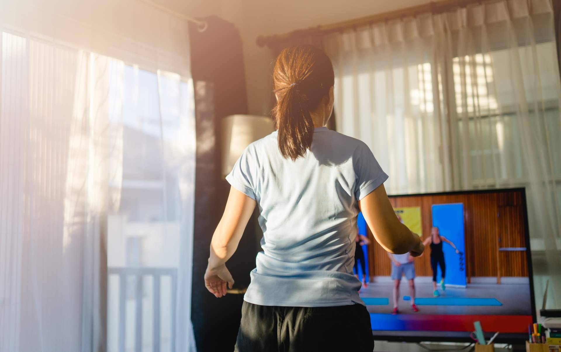 Cuidarse en casa haciendo ejercicio con Bailonga Fitness