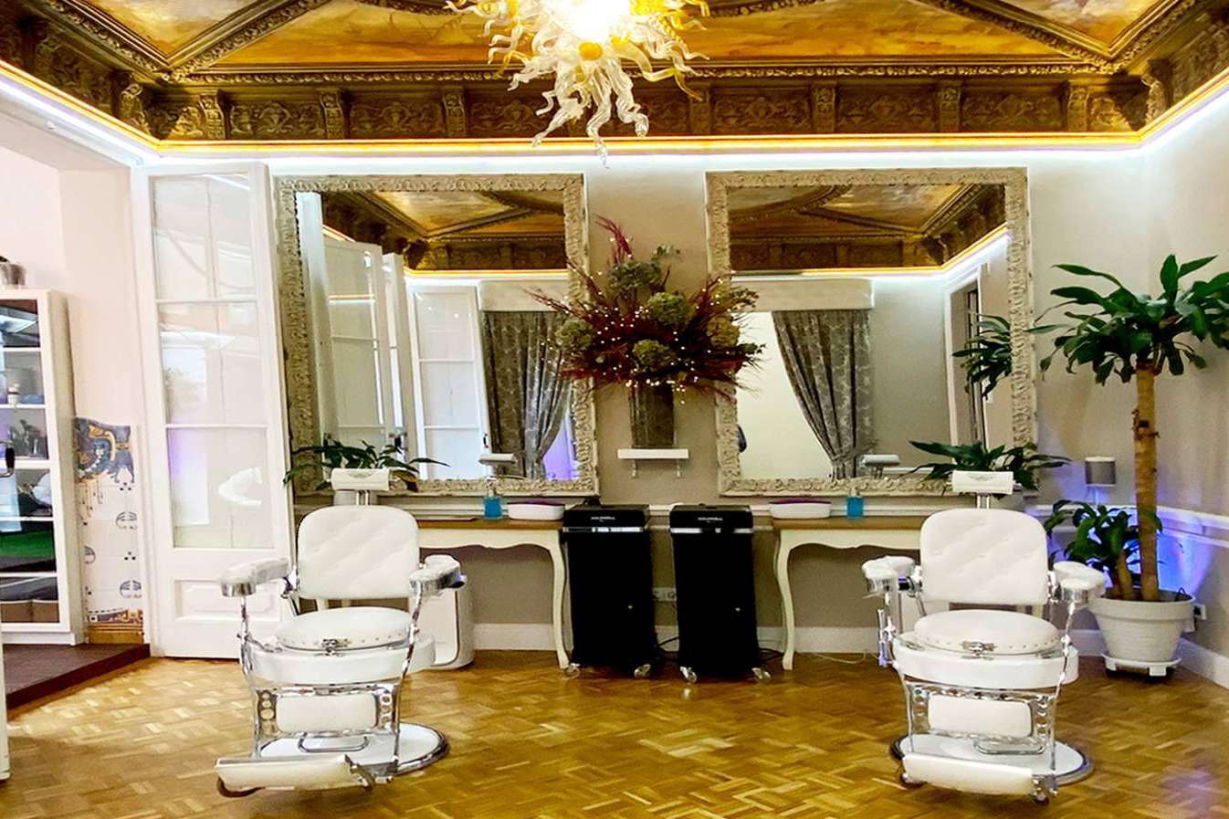 ICARO SALON: ¿Cómo recuperar el pelo dañado tras el verano al 100%?