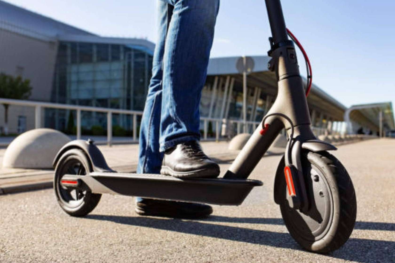 Servicio de reparación de patinetes eléctricos en Barcelona y Madrid con el Taller del Patinete