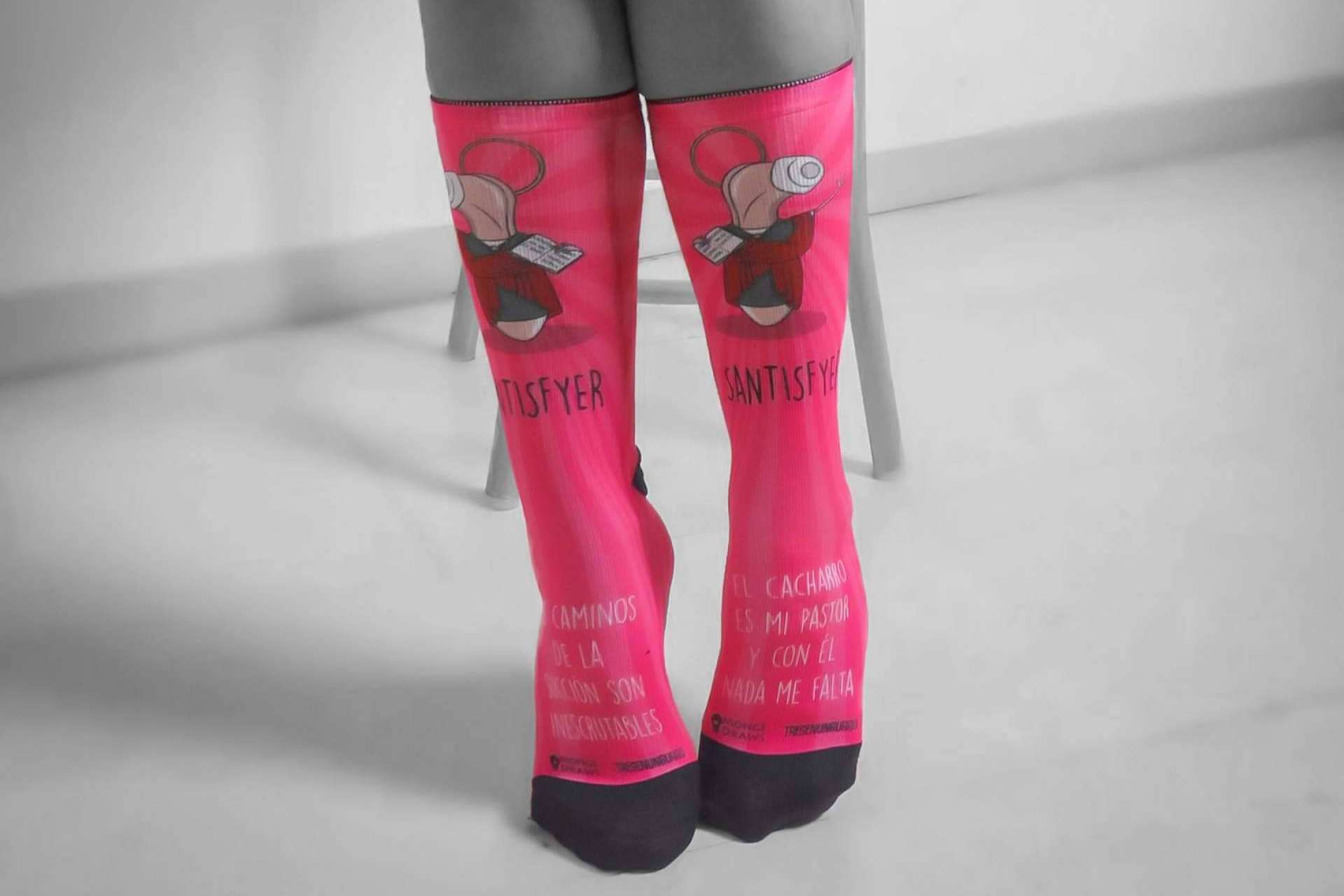 Mongedraws: humor e ingenio plasmados en camisetas originales y divertidas de Tres en un Burro